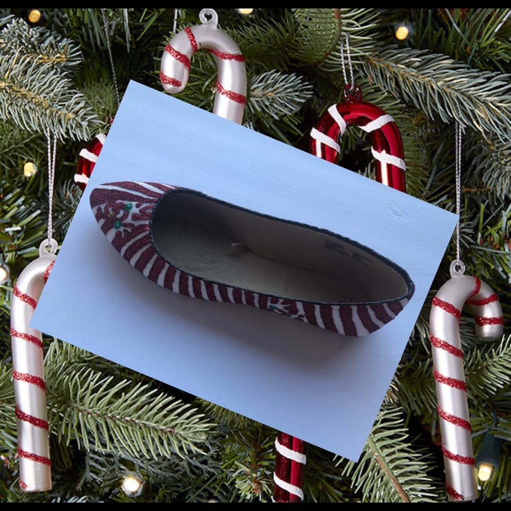 Women’s Christmas Candy Cane Custom Glitter Flats - Picture 4 of 10